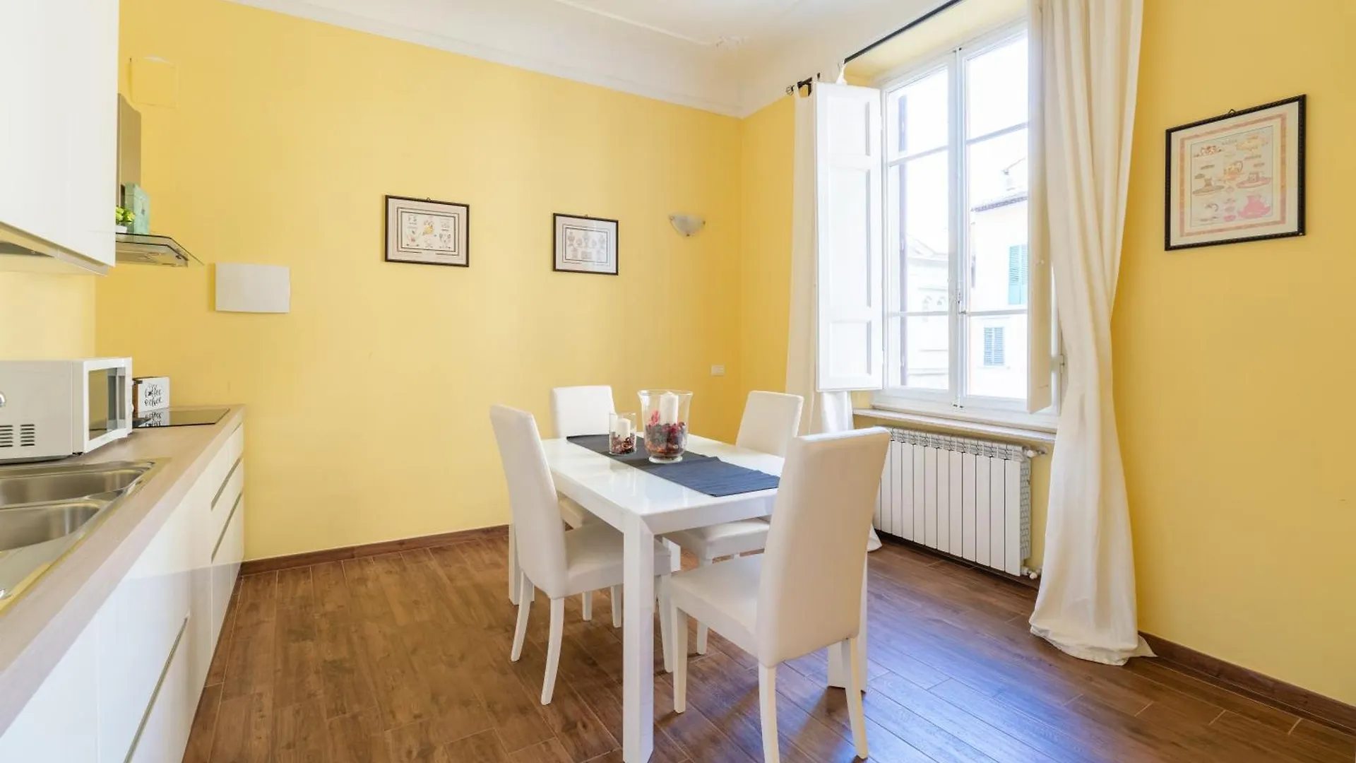 Maison Louise Florence Italy