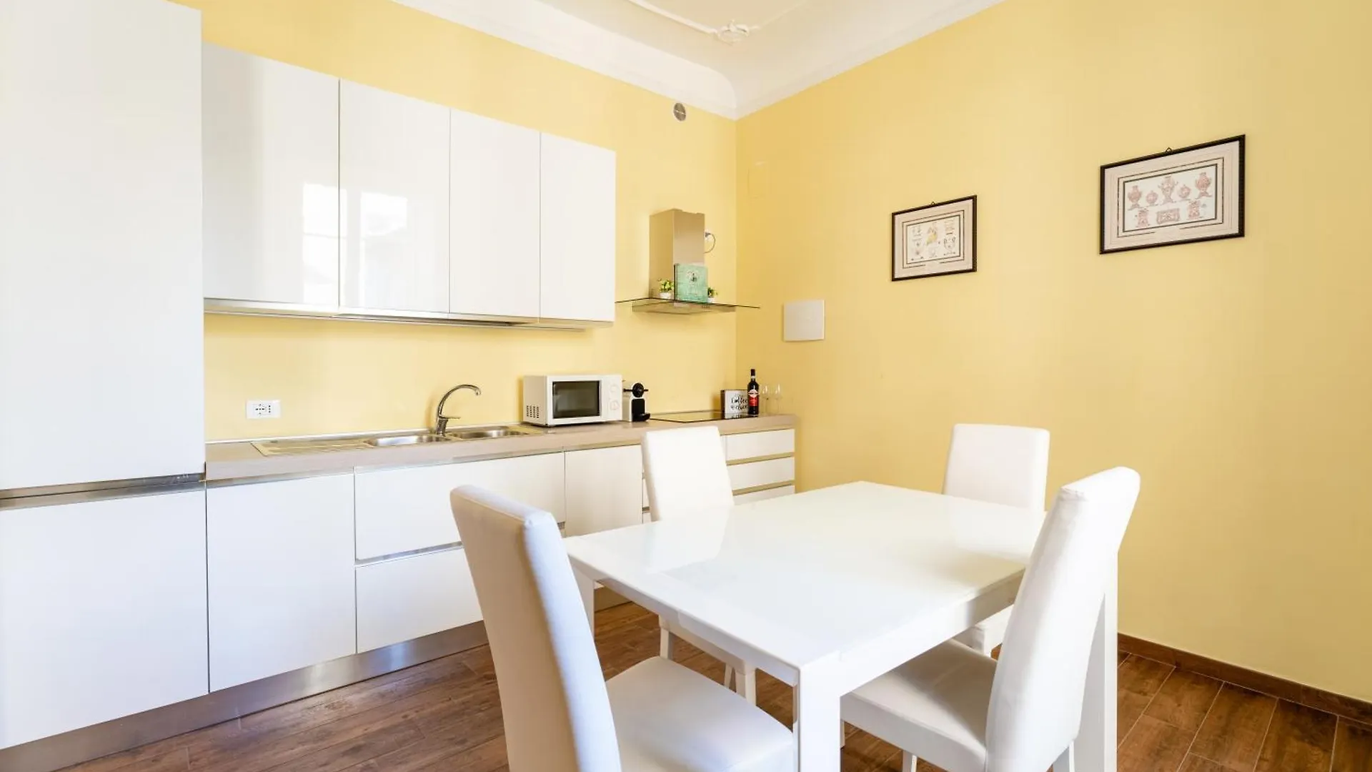 Apartment Maison Louise Florence