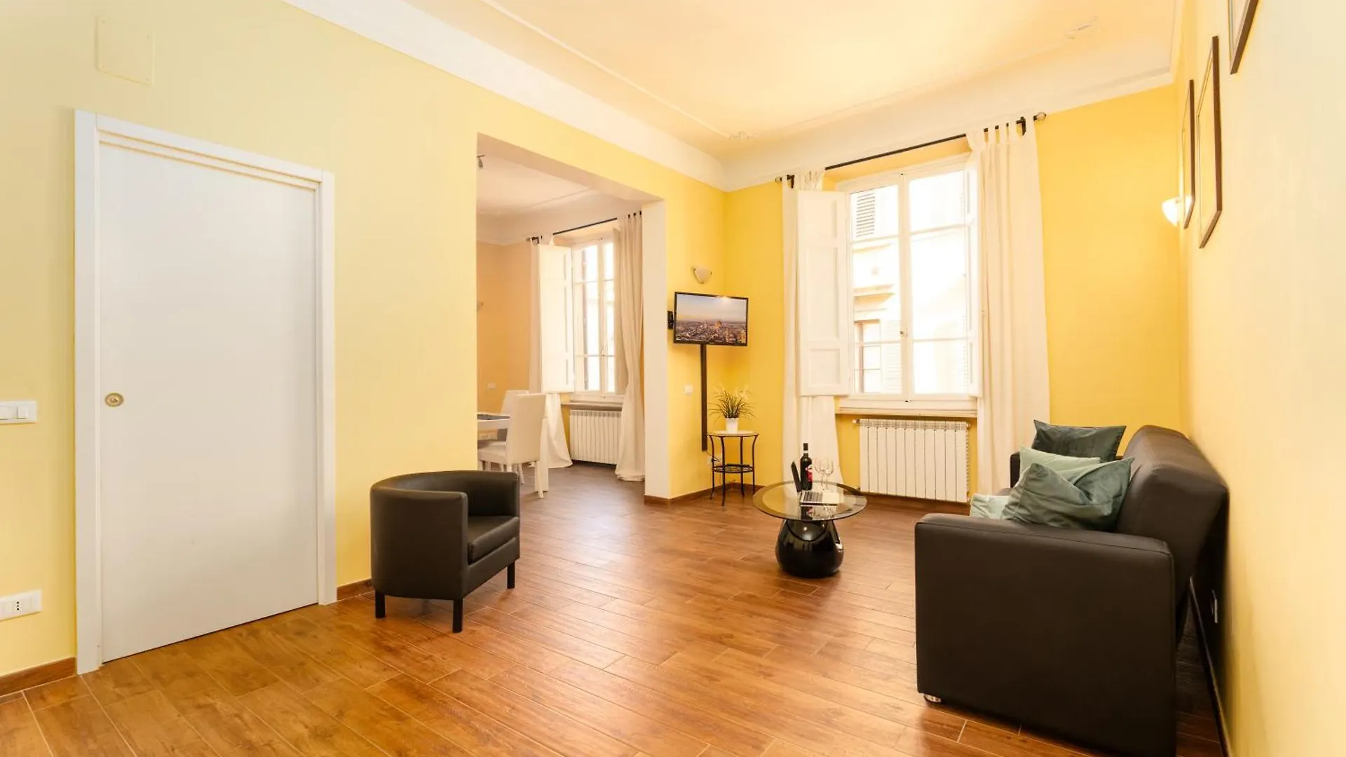 Apartment Maison Louise Florence